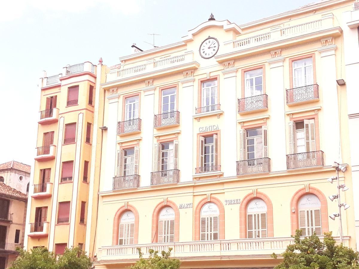 Stay Home & Away In The Heart Of Historical Town Of Малага Екстериор снимка