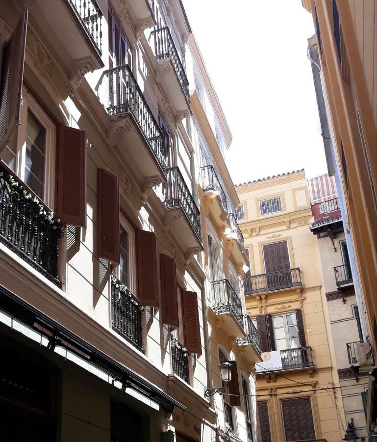 Stay Home & Away In The Heart Of Historical Town Of Малага Екстериор снимка